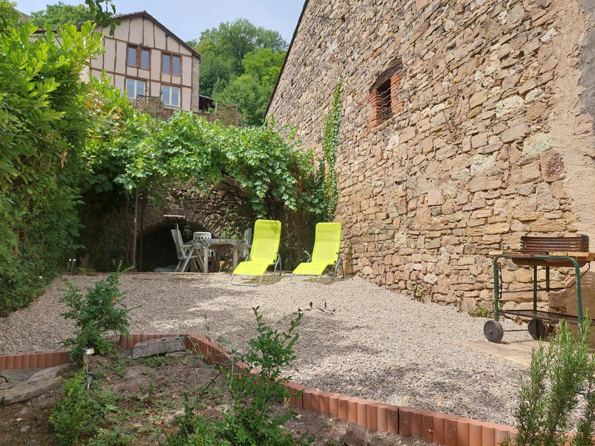 Maison Atypique A Cordes-Sur-Ciel 2 Chambres חדר תמונה